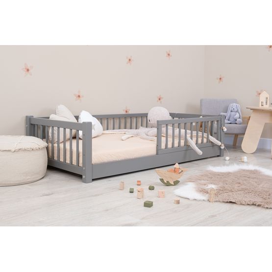 Montessori Ourbaby gyerek alacsony ágy - szürke